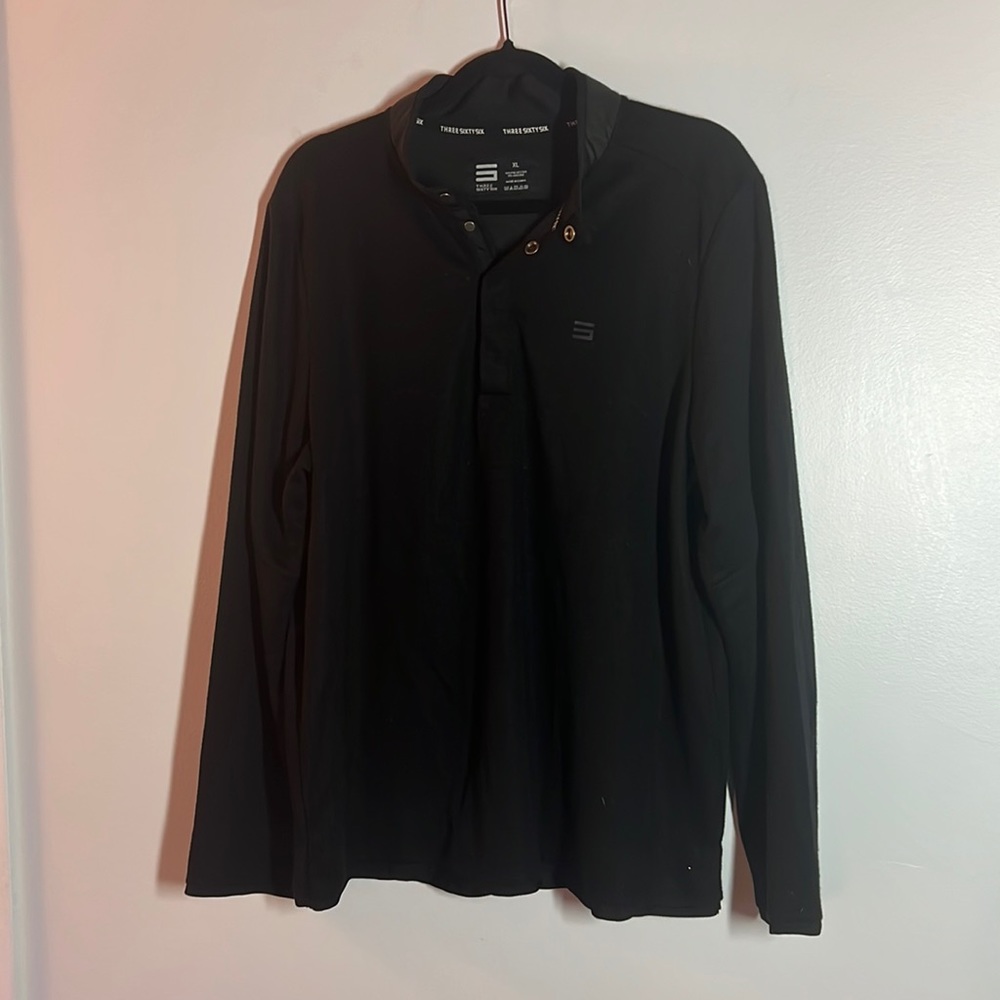 Half Button Up Golf Pull Over Size XL